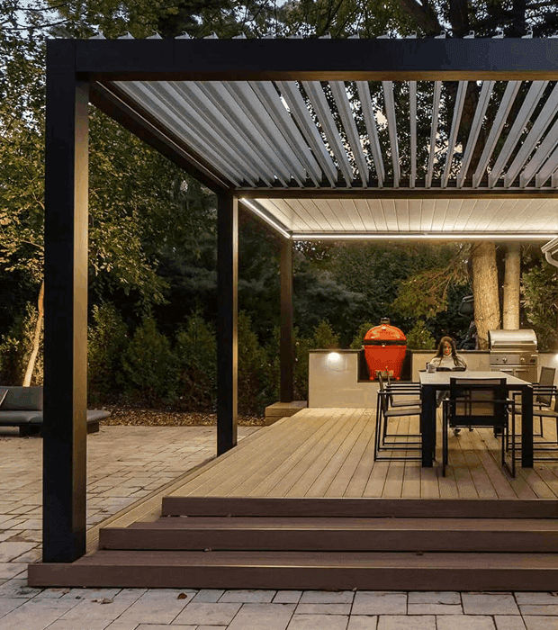 Flip-up louv 
Pergola
